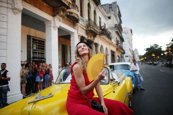  Шанел с първо дефиле в Хавана  