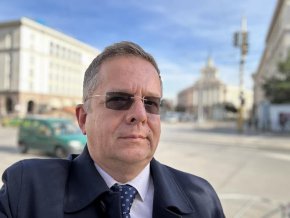 
За първи път кмет напуска поста си в София, като изрично дава справка какво оставя зад гърба си в общинската хазна